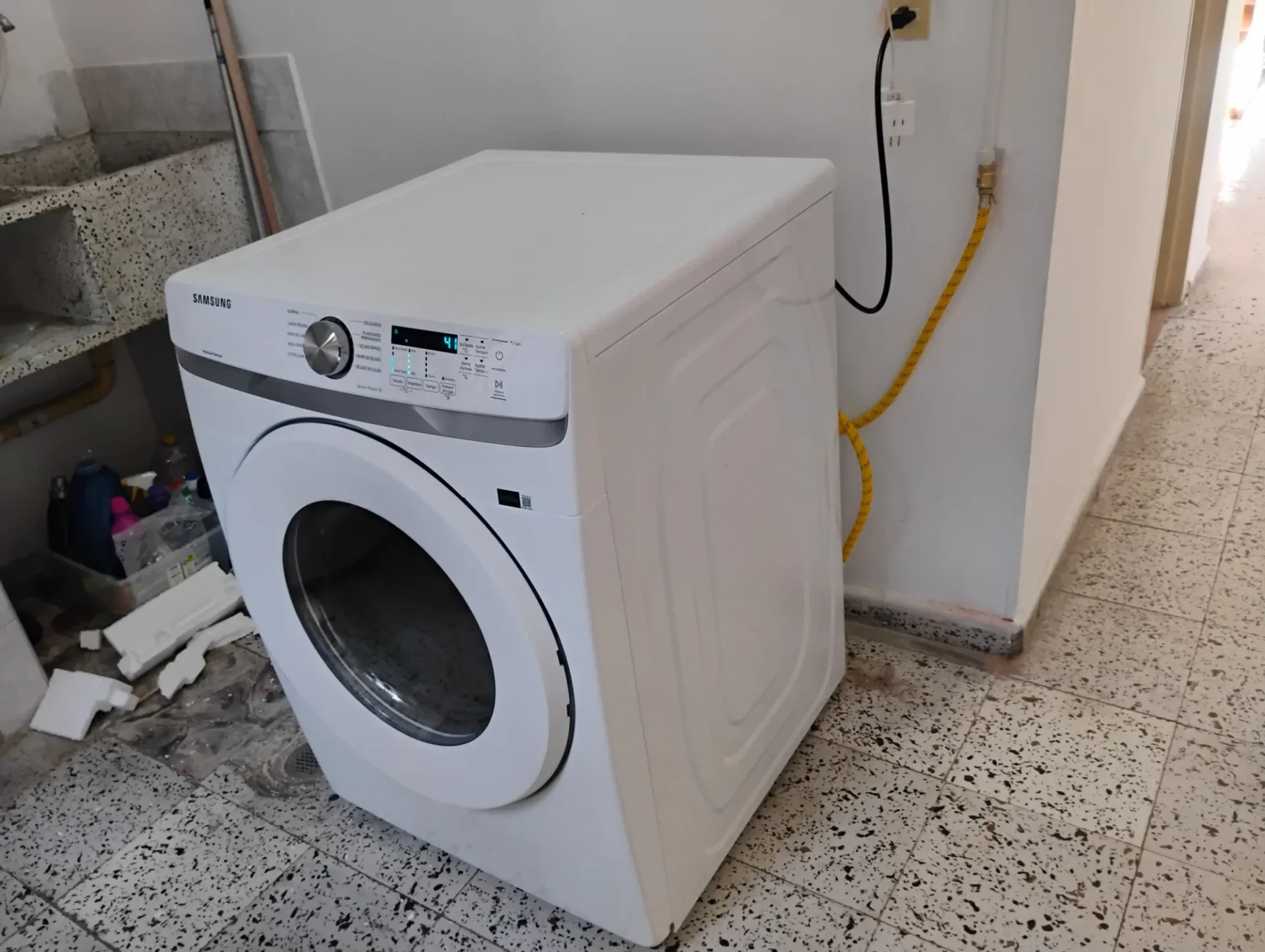 Válvula de corte bajo cubierta